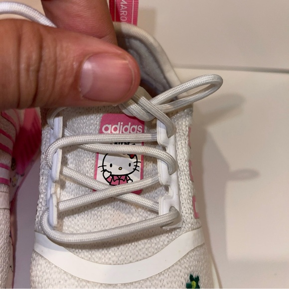 Hello kitty adidas size 8K - Picture 6 of 13